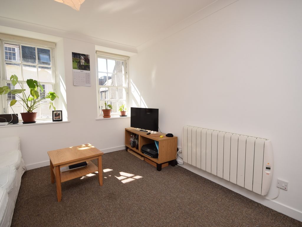 1 bed flat for sale in South Street, Perth PH2, £62,500