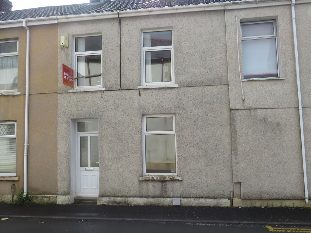 3 bed terraced house for sale in Hick Street, Llanelli SA15, £117,500