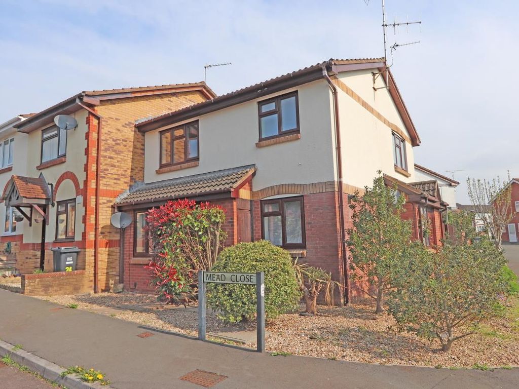 1 bed detached house for sale in 25 Mead Close, Cullompton, Devon EX15, £160,000