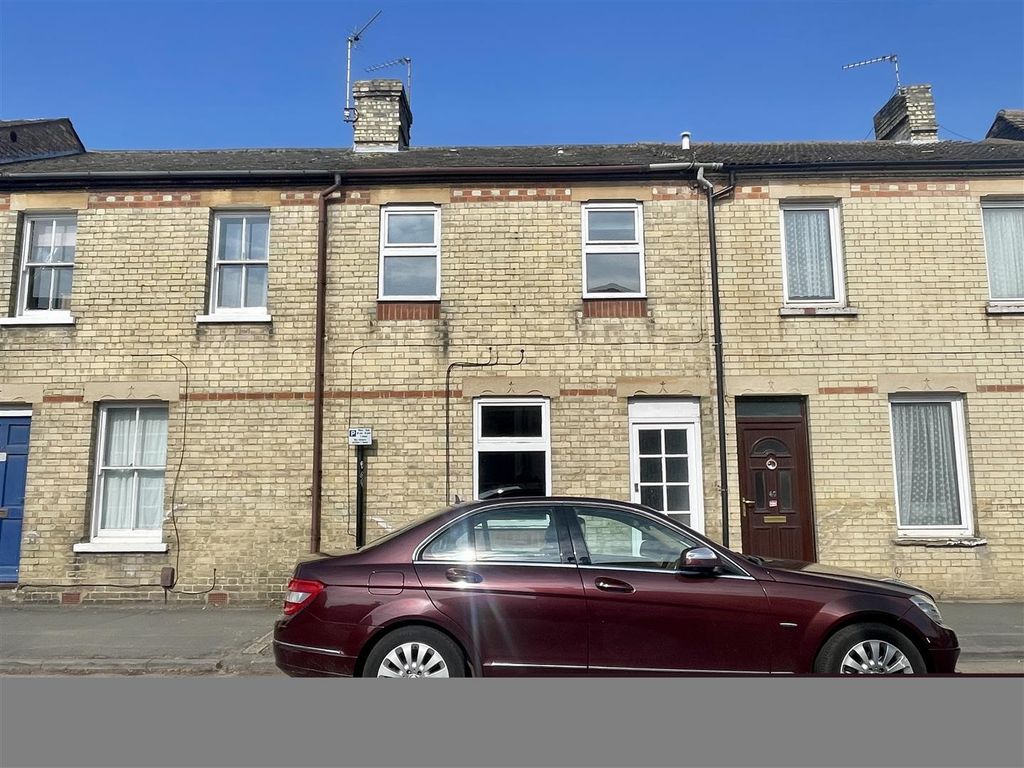 2 bed property for sale in Broad Street, Ely CB7, £295,000