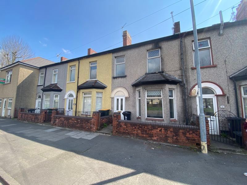 4 bed property for sale in Wharf Road, Newport NP19, £219,950