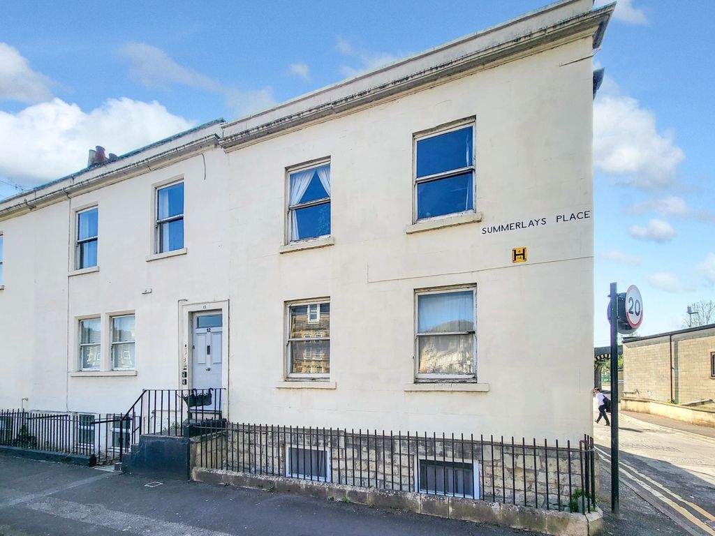 2 bed flat for sale in Summerlays Place, Bath BA2, £240,000