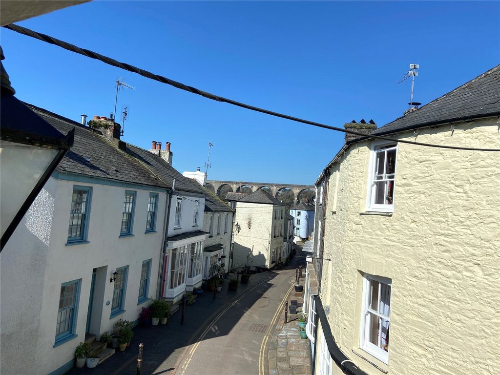2 bed terraced house for sale in Fore Street, Calstock PL18, £200,000