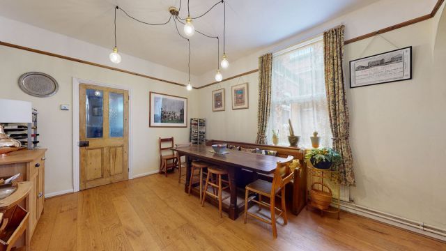 4 bed terraced house for sale in Abington Avenue, Abington, Northampton NN1, £318,500