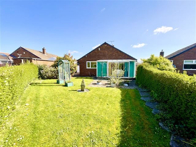 3 bed bungalow for sale in Christchurch Avenue, Aston, Sheffield S26, £270,000