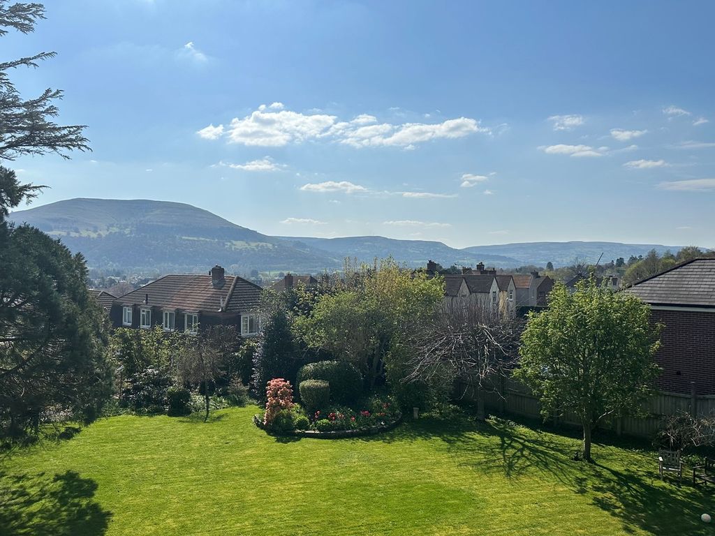 2 bed flat for sale in 24 Lansdown Road, Abergavenny NP7, £339,950