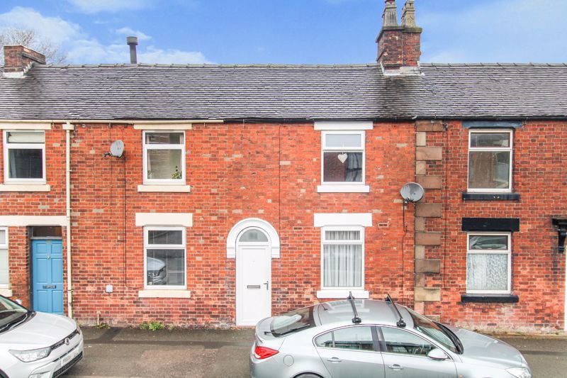 3 bed terraced house for sale in Abbotts Road, Leek, Staffordshire ST13, £149,950