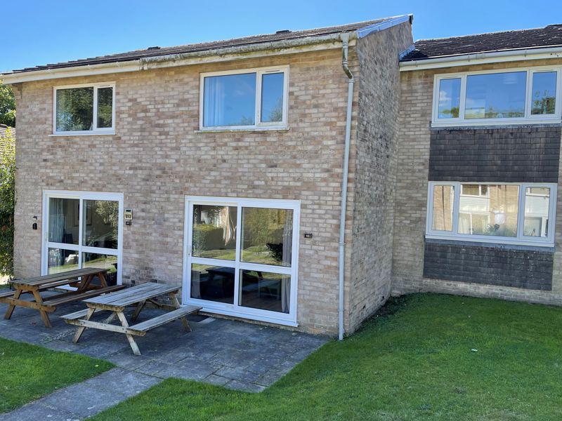 2 bed terraced house for sale in Newquay TR8, £70,000