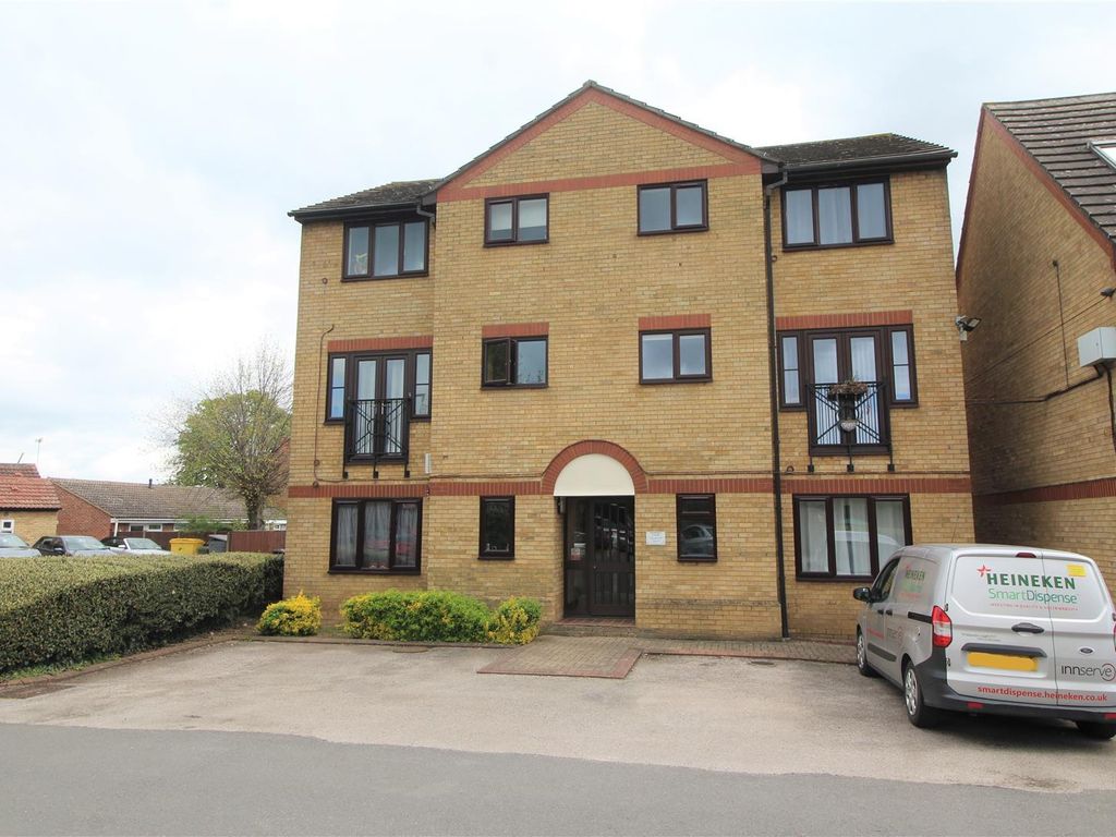 1 bed flat for sale in Phorpres Court, Fletton, Peterborough PE2, £89,995