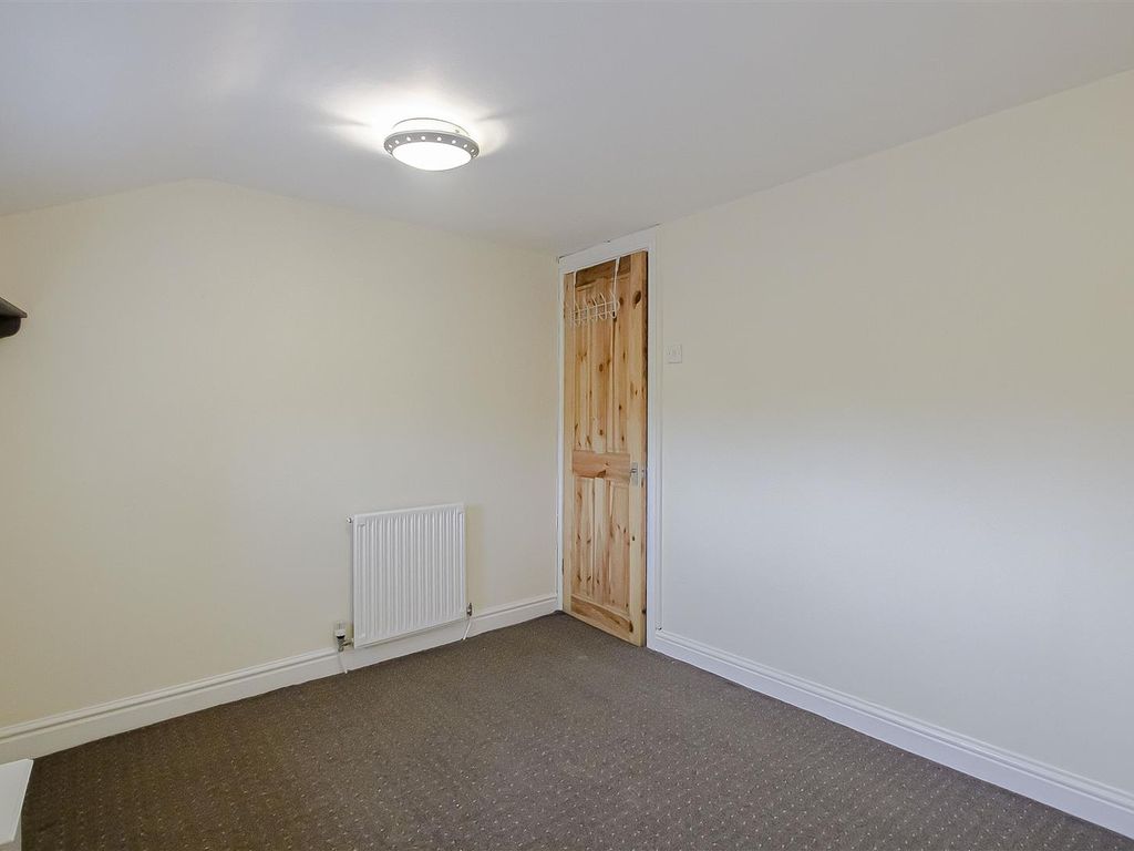 2 bed property for sale in Higher Moulding, Bury BL9, £199,950