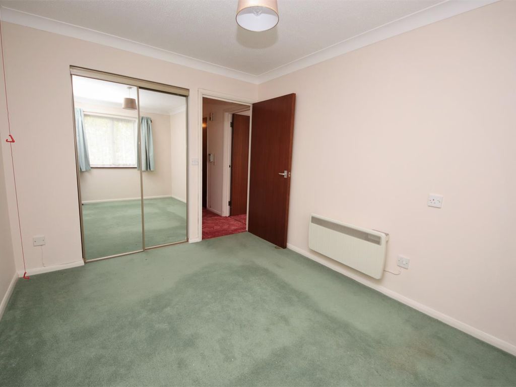 1 bed property for sale in Arbury Road, Cambridge CB4, £87,500