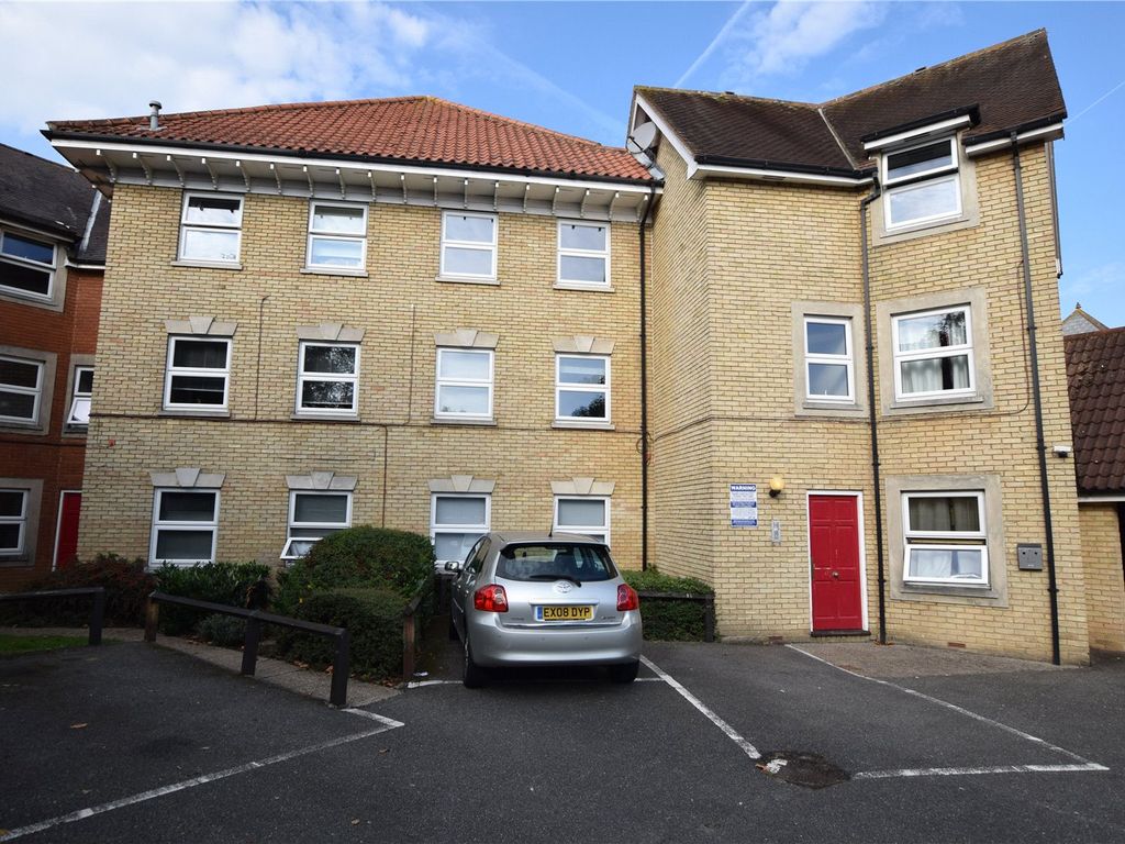 1 bed flat for sale in Haltwhistle Road, South Woodham Ferrers, Chelmsford, Essex CM3, £125,000
