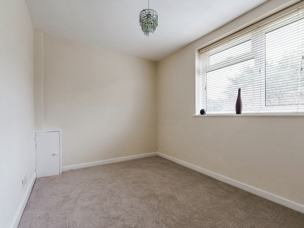 2 bed flat for sale in Links Avenue, Bognor Regis PO22, £250,000