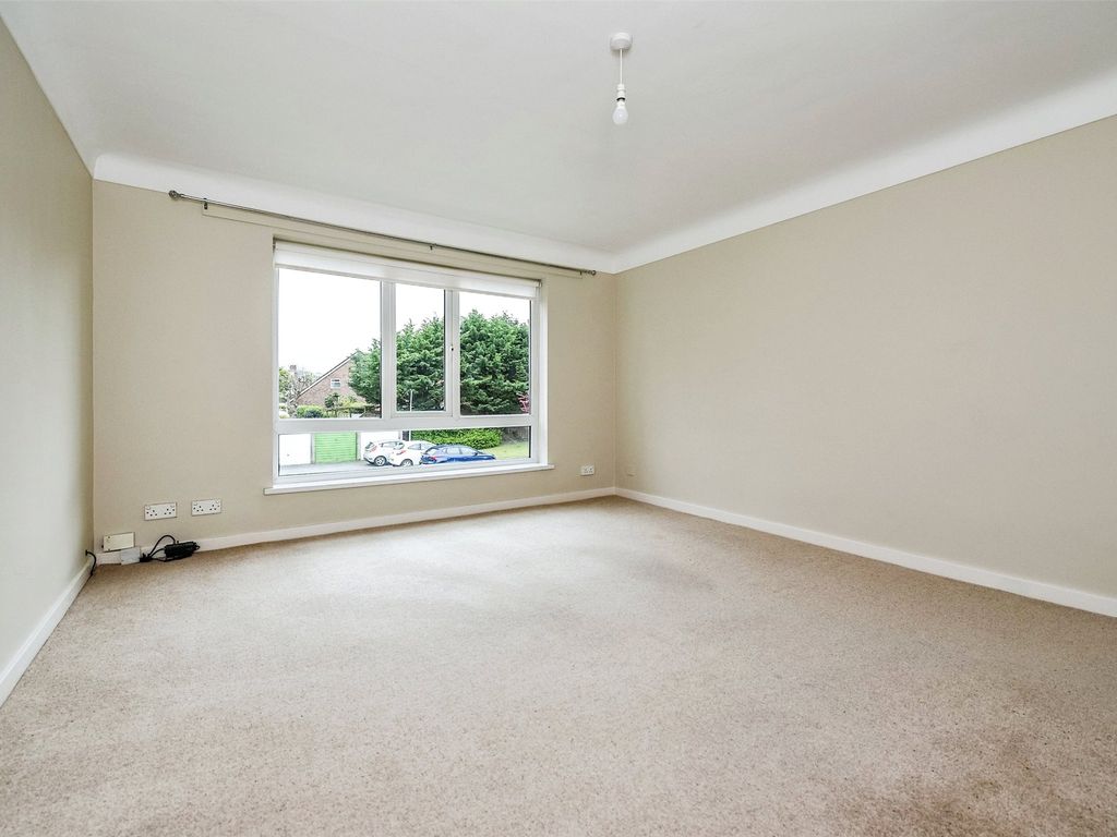 2 bed flat for sale in Hamilton Court, Merrilocks Road L23, £170,000