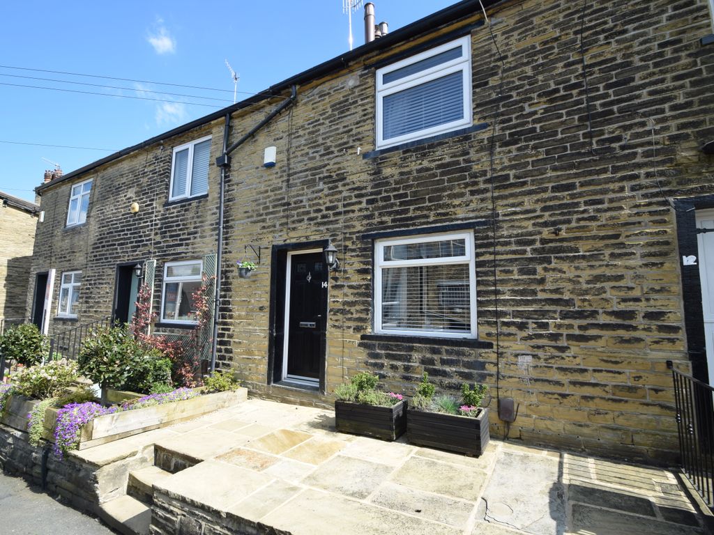 2 bed cottage for sale in Howgate, Idle, Bradford, West Yorkshire BD10, £195,000