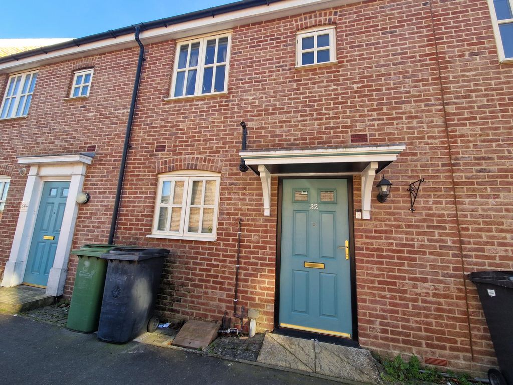 2 bed terraced house for sale in Tudor Rose Way, Harleston IP20, £82,000