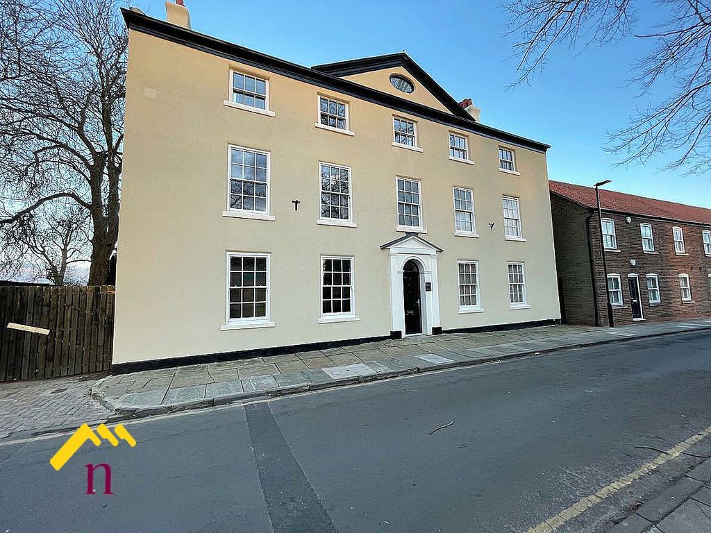 1 bed flat for sale in The Old Vicarage, Thorne, Doncaster DN8, £90,000
