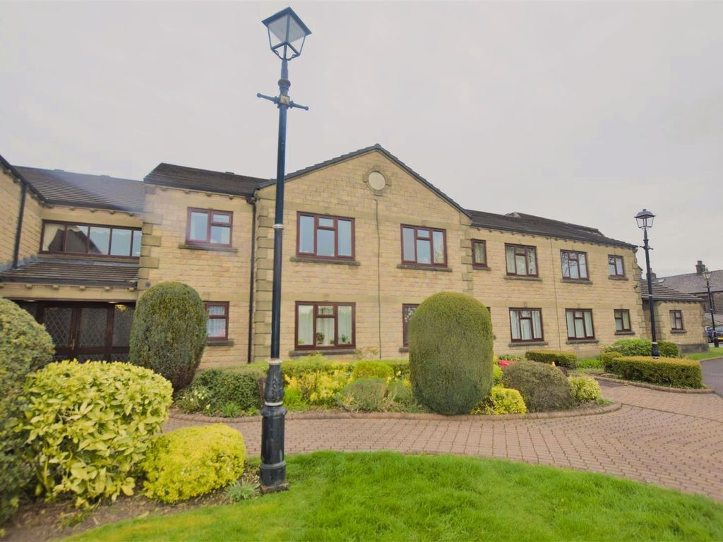 1 bed flat for sale in Lowry Court, Mottram, Hyde SK14, £82,500