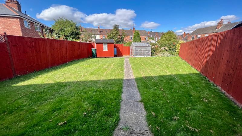 3 bed terraced house for sale in Bentinck Square, Lincoln LN2, £155,000