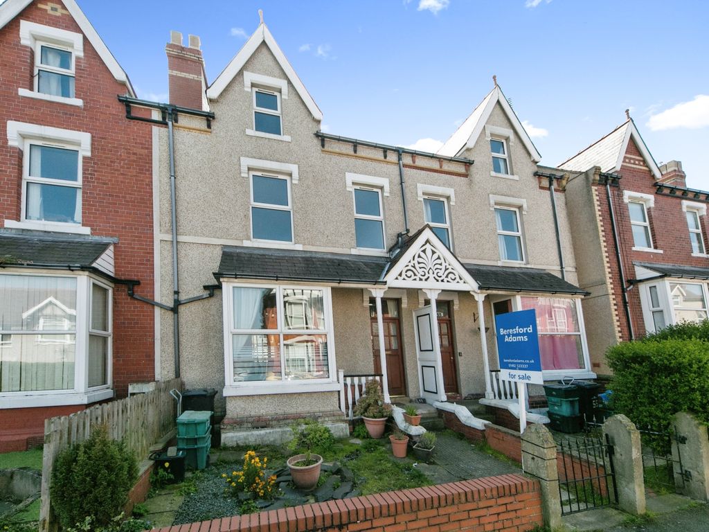 5 bed terraced house for sale in Grove Park, Colwyn Bay, Conwy LL29, £175,000