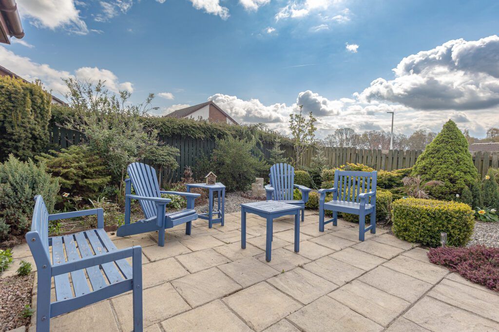 3 bed detached bungalow for sale in Highland Crescent, Crieff PH7, £245,000