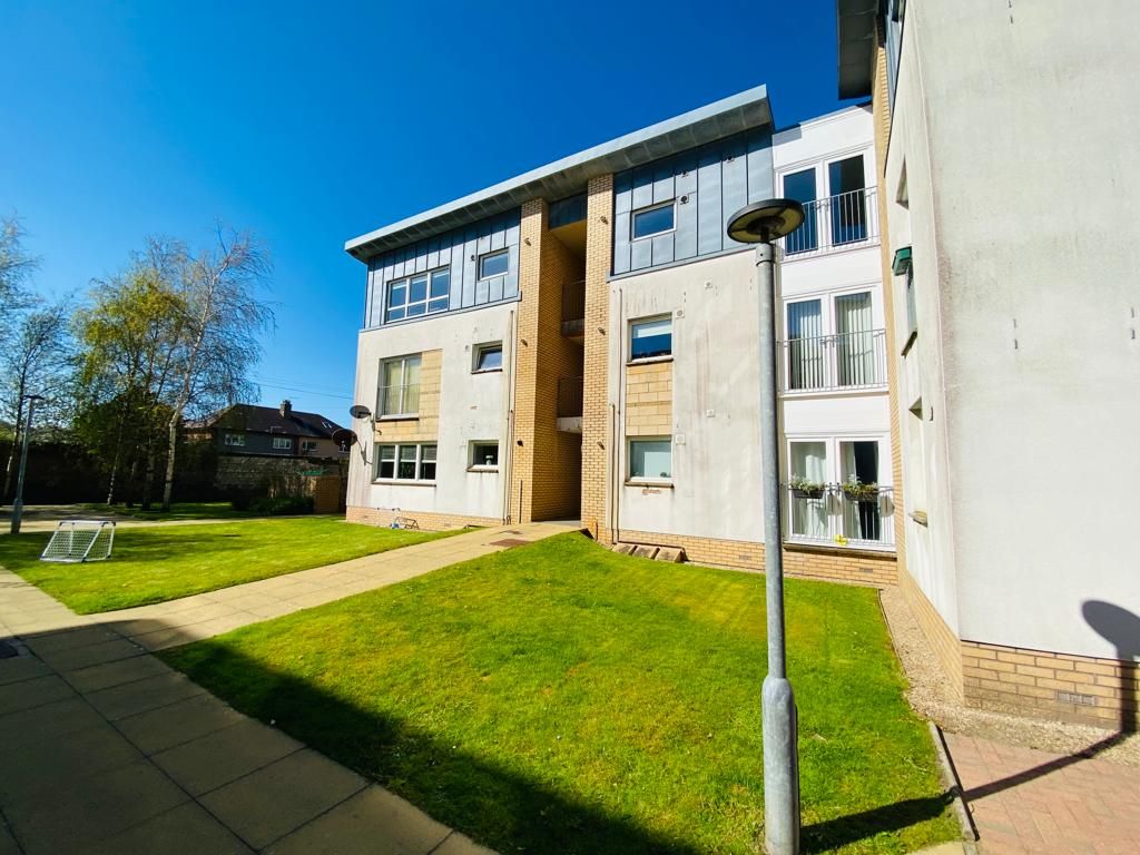 2 bed flat for sale in Racecourse Road, Ayr KA7, £135,000