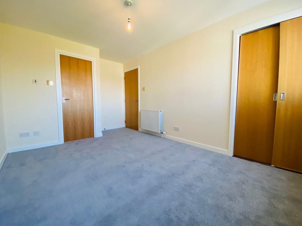 2 bed flat for sale in Racecourse Road, Ayr KA7, £135,000