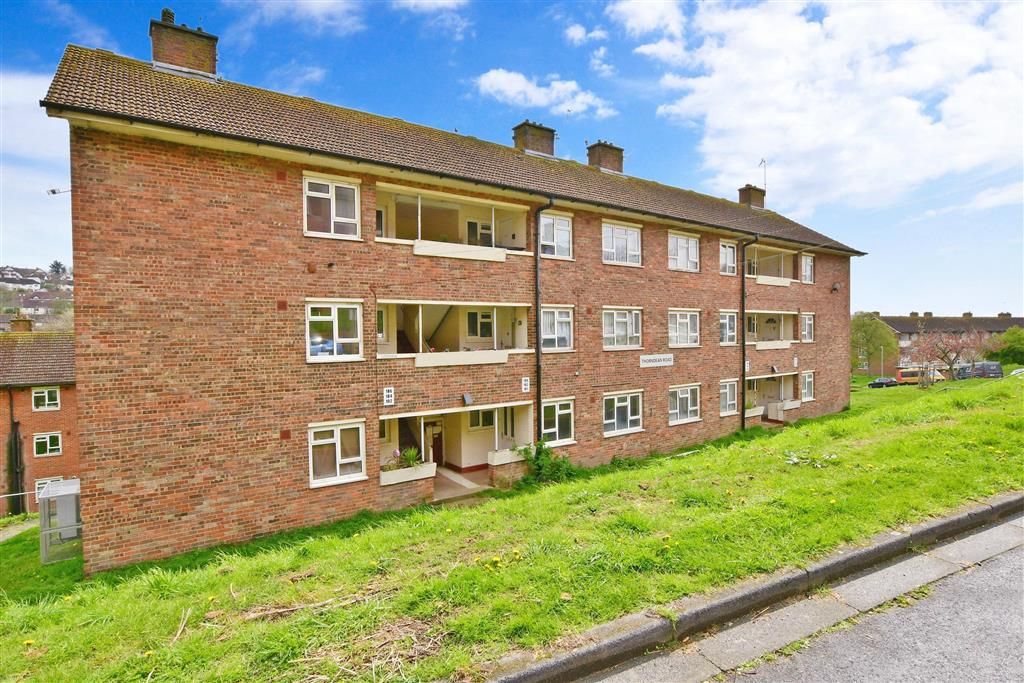 1 bed flat for sale in Thorndean Road, Brighton, East Sussex BN2, £220,000