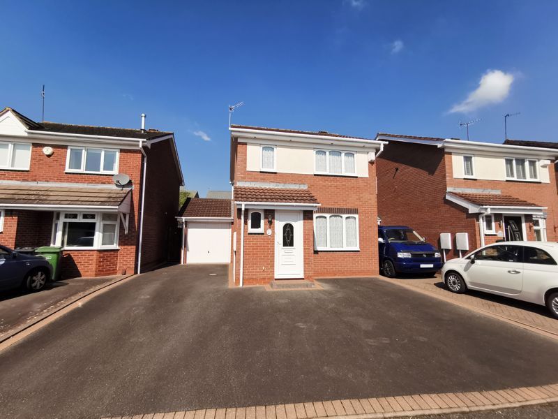 3 bed detached house for sale in Stourbridge, Wordsley, Ensall Drive DY8, £250,000