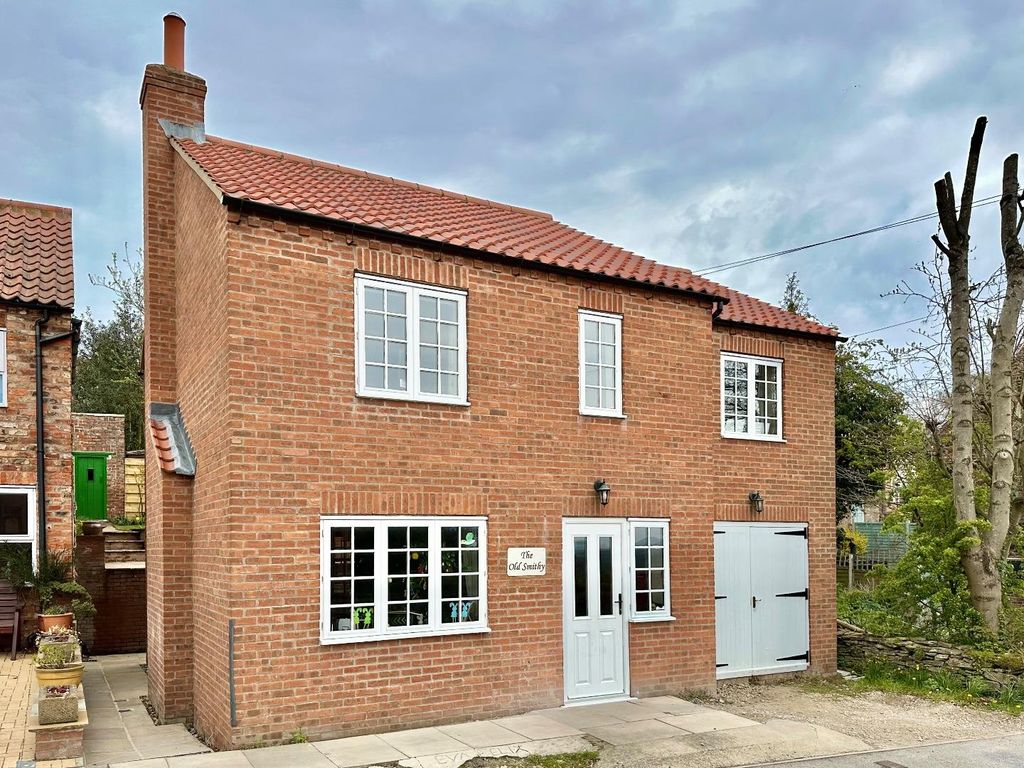 3 bed detached house for sale in The Old Smithy Brandsby Street, Crayke, York YO61, £285,000