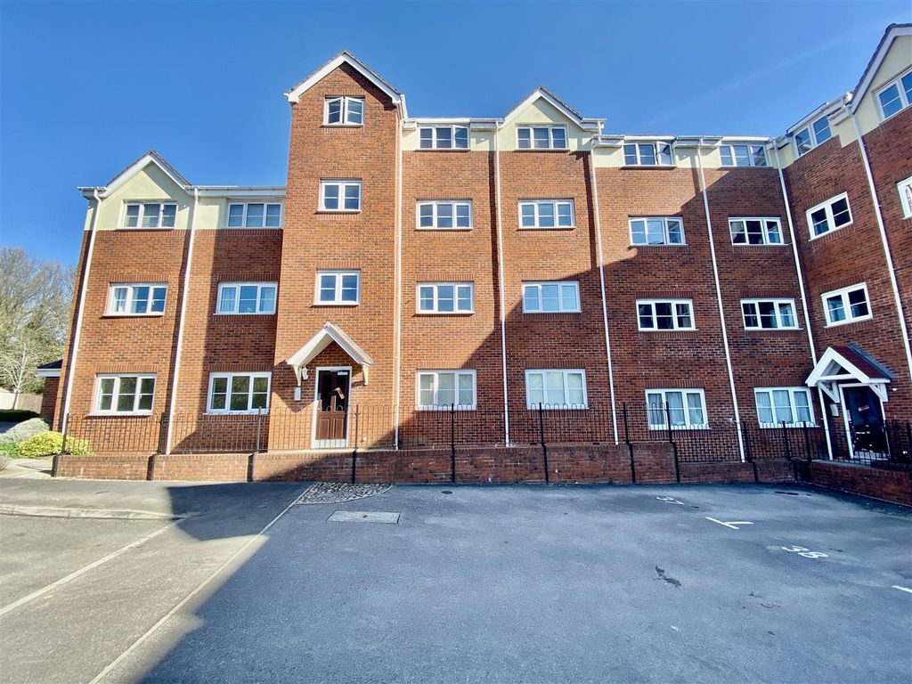 2 bed flat for sale in The Waterfront, Exhall, Coventry CV7, £135,000