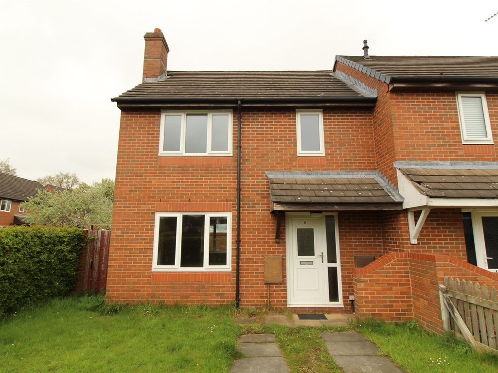 2 bed end terrace house for sale in New Road, Duddon, Tarporley CW6, £185,000