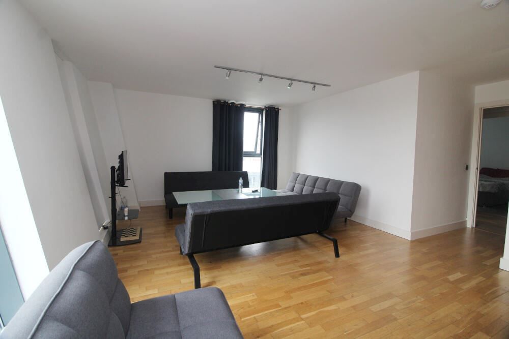 2 bed flat for sale in North Bank, Sheffield S3, £55,000