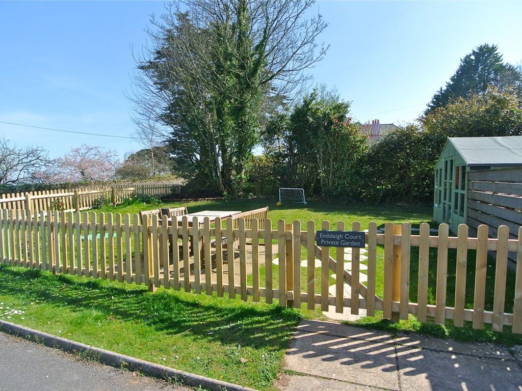 2 bed flat for sale in New Road, Stoke Fleming, Dartmouth TQ6, £245,000