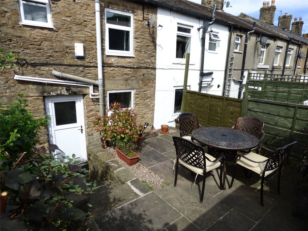 2 bed end terrace house for sale in Buxton Road, New Mills, High Peak SK22, £195,000