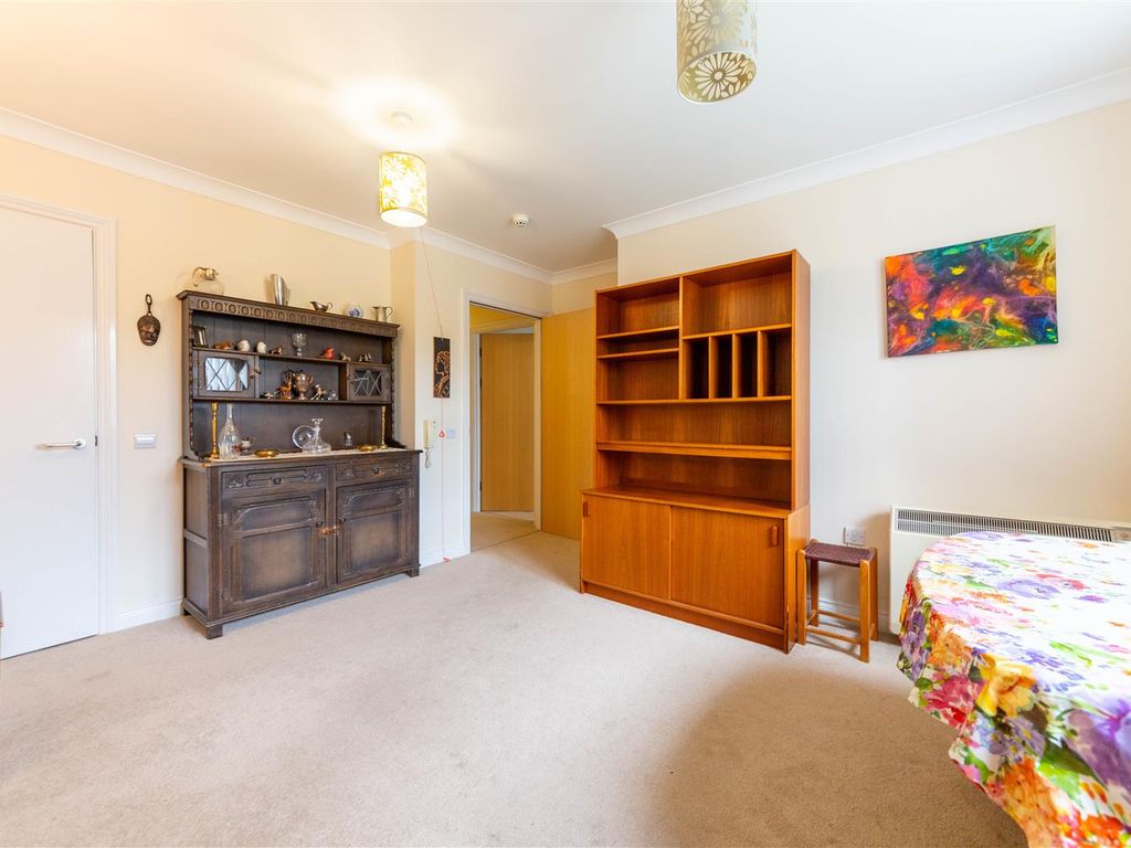 1 bed flat for sale in Shirehampton Road, Sea Mills, Bristol BS9, £115,000