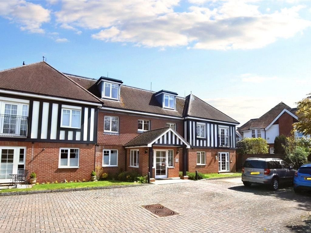 2 bed flat for sale in The Retreat, 5 Stevenstone Road, Exmouth EX8, £280,000
