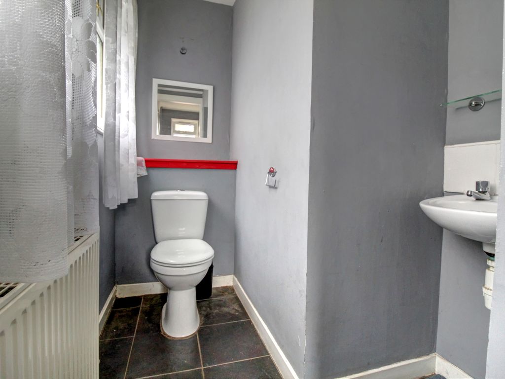 2 bed detached house for sale in Burnside, Aberfeldy PH15, £195,000