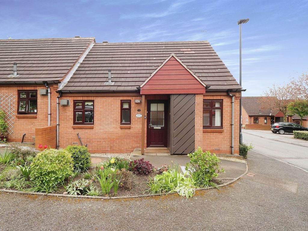 2 bed semi-detached bungalow for sale in Gascoigne Drive, Spondon, Derby DE21, £125,000