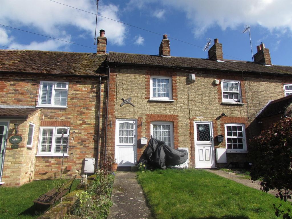 2 bed terraced house for sale in The Lane, Tebworth, Leighton Buzzard LU7, £264,500