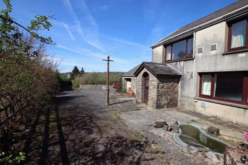 2 bed detached house for sale in Nantycaws, Carmarthen SA32, £235,000