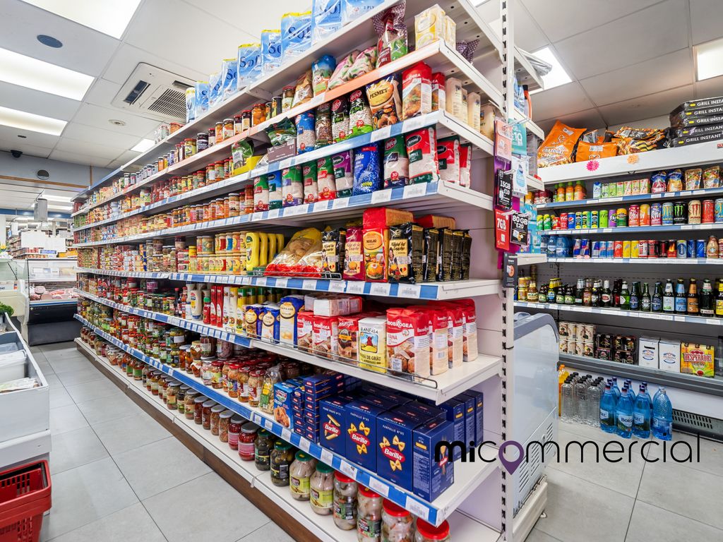 Retail premises for sale in High Street North, London E12, £100,000