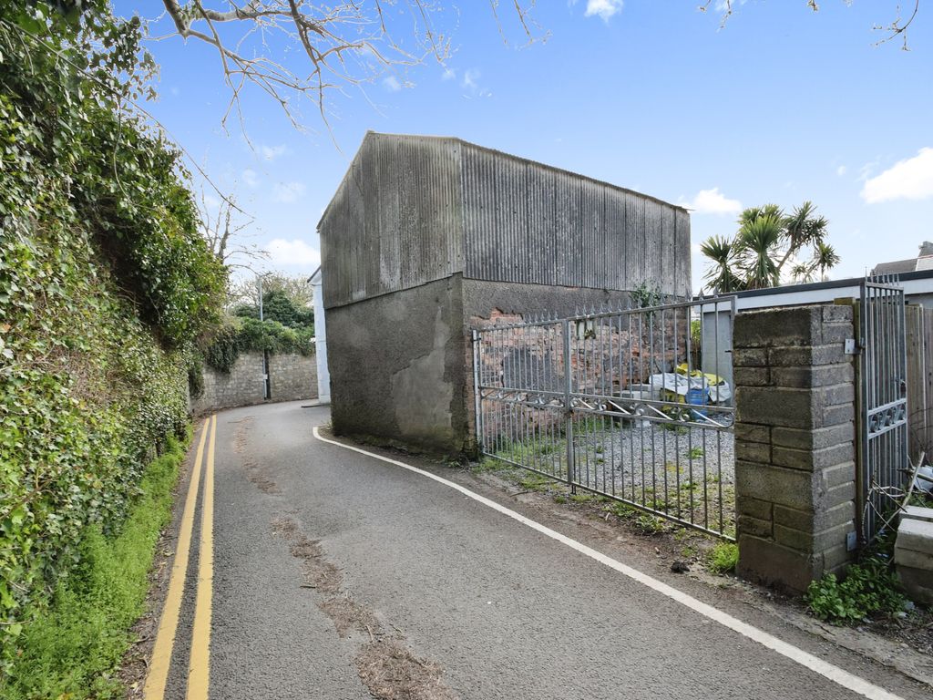 Detached house for sale in Castle Road, Mumbles, Abertawe, Castle Road SA3, £200,000