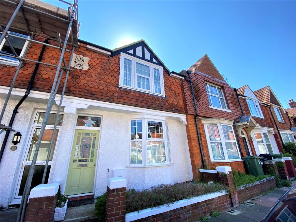 3 bed terraced house for sale in Sheen Road, Eastbourne BN22, £287,500
