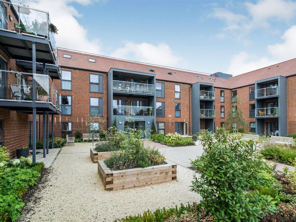 1 bed flat for sale in Wayfarer Place, The Dean, Alresford SO24, £329,950