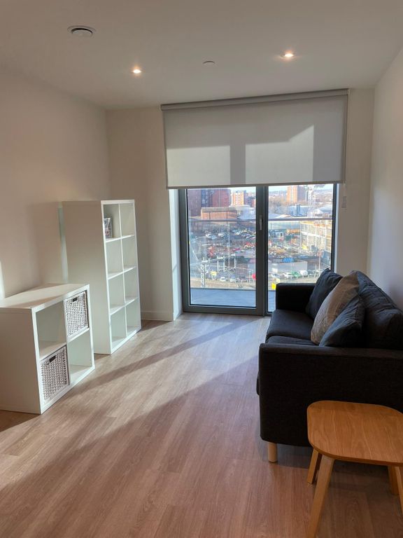 1 bed flat for sale in Affinity Living Embankment West, 2 New Kings Head Yard, Manchester M3, £235,000