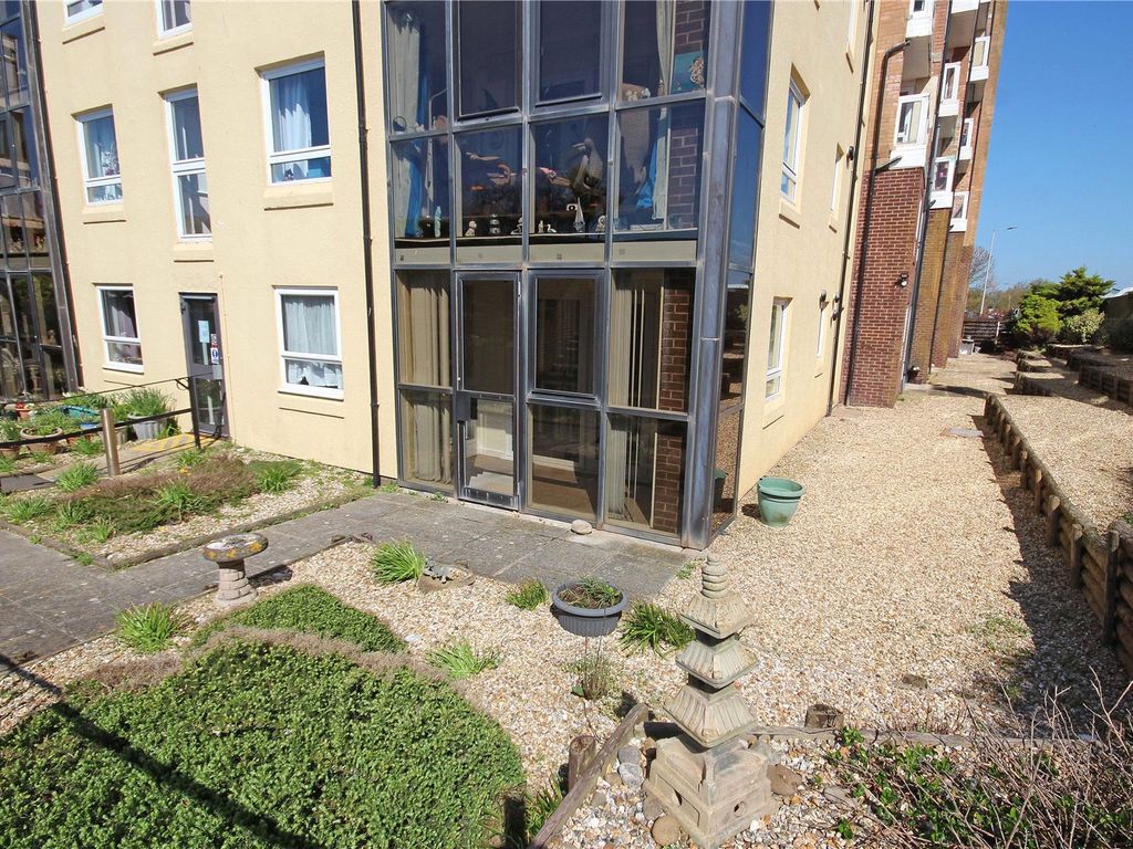 1 bed flat for sale in Homebaye House, Seaton, Devon EX12, £70,000