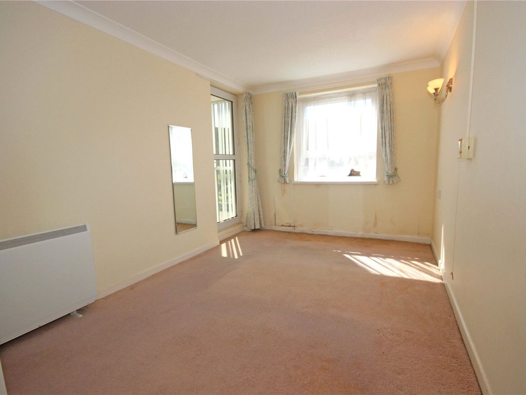 1 bed flat for sale in Homebaye House, Seaton, Devon EX12, £70,000
