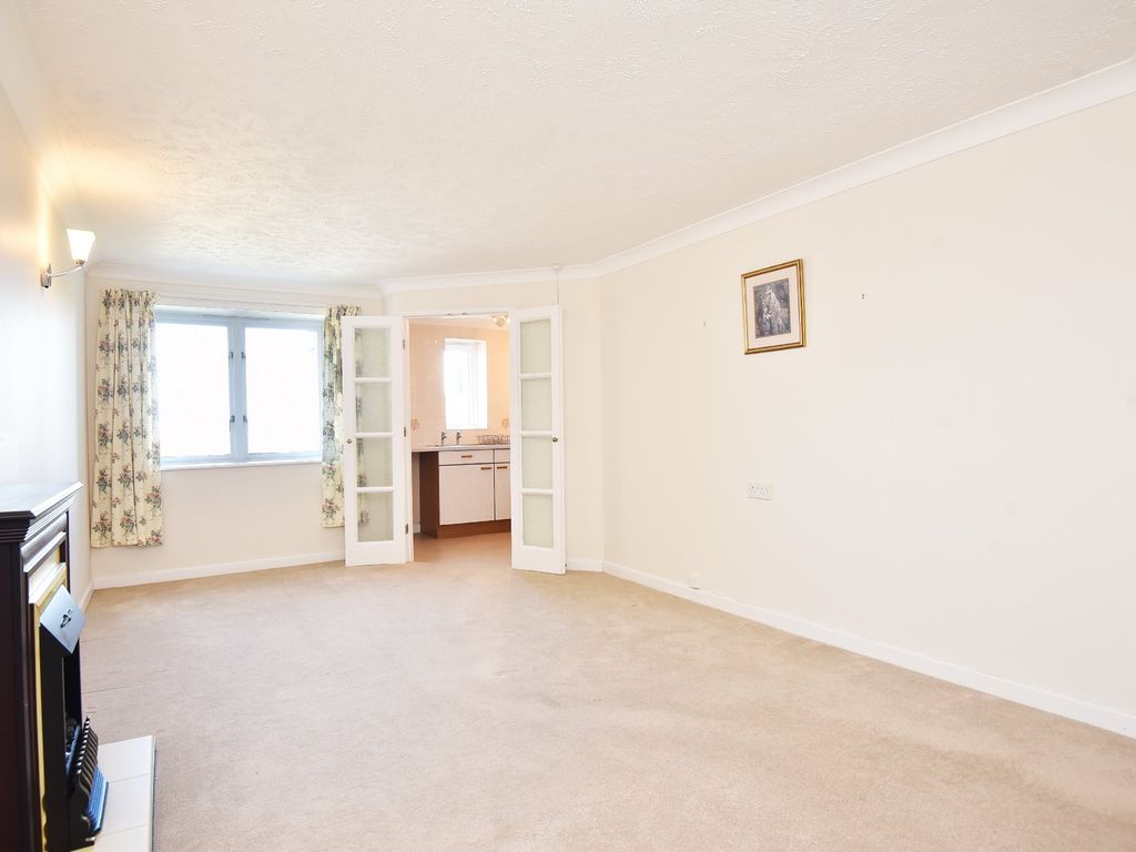 1 bed flat for sale in The Adelphi, Cold Bath Road, Harrogate HG2, £89,950