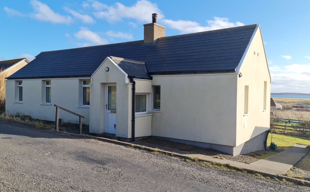 3 bed cottage for sale in Orphir, Orkney KW17, £160,000